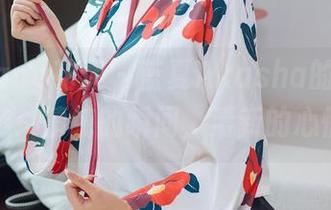 HuaYang花漾 – 蓝夏Akasha的夏日精选：清纯的瞬间，清新的心情