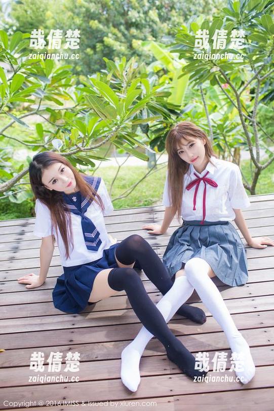 IMiss爱蜜社 - 最佳搭档！莉莉Lily棉袜最新套图，给你满满的春日幻想