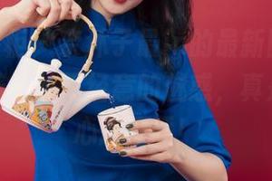 Ligui丽柜 – 奈沐子最in的最新图集，裤里丝透着一丝不经意的魅惑，真是让人小心脏砰砰！