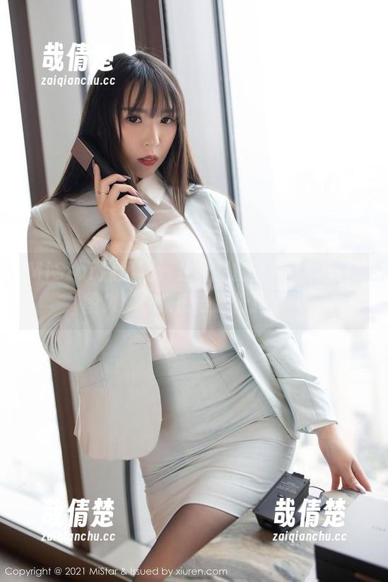 MiStar魅妍社-王婉悠 MiStar魅妍社 - 红裙里的王婉悠,高清图集,快来感受这份绚丽!