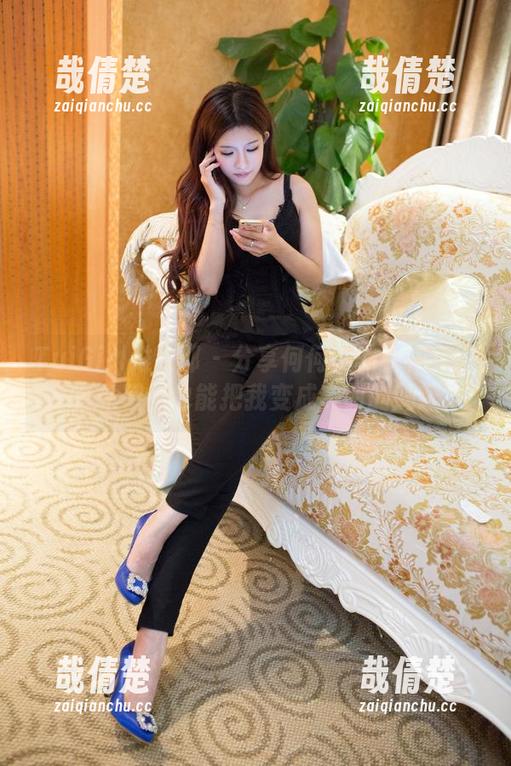 TuiGirl推女郎 - 分享何何夕的女神套图，真希望她也能把我变成美丽的蝴蝶！