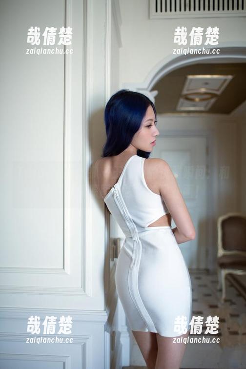 TuiGirl推女郎-王依萌 TuiGirl推女郎 - 王依萌的优雅瞬间:和服写真集原图,凉凉的风扑面!