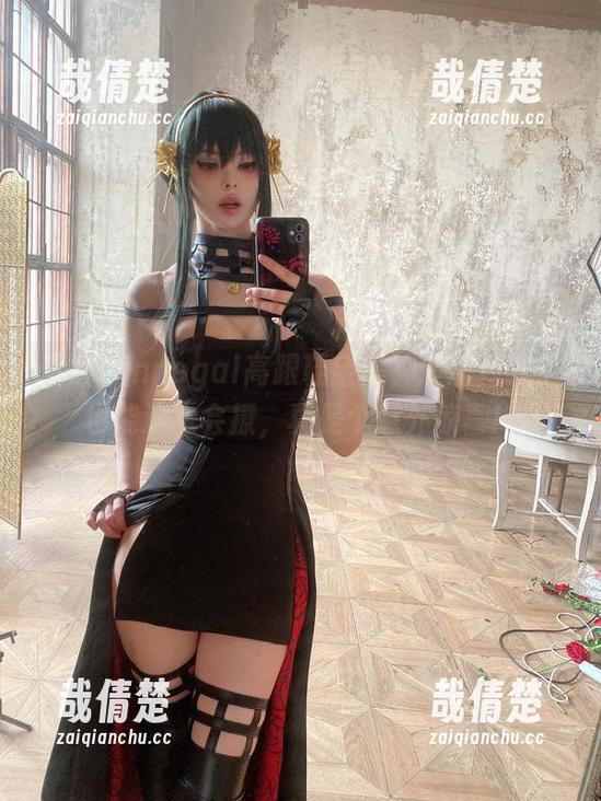 下载Vinnegal高跟鞋全集，没想到鞋子也能这么会撩，真是个意外惊喜！