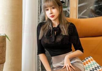 XINGYAN星颜社 – 美图与秘密的交汇点：韩雨馨的写真瞬间