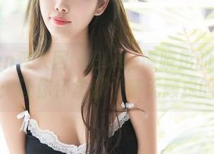 Xiuren秀人网 – Elise谭晓彤的私房比基尼：让你怀念那个毫无顾虑的夏天