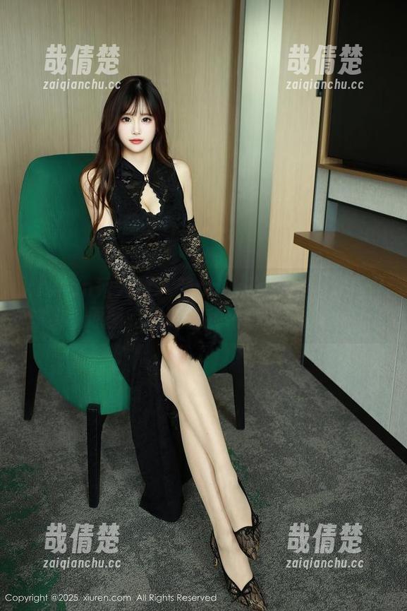 Xiuren秀人网-Manuela玛鲁娜 Xiuren秀人网 - Manuela玛鲁娜的高开旗袍:原图完美到让我怀疑人生的写真集