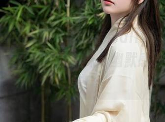 Xiuren秀人网 – 夏诗诗Sally的旗袍写真，完美展现东方韵味与幽默感的奇妙交集！