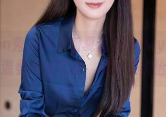 Xiuren秀人网 – 看夏诗雯Sally怎把奶牛的温柔拍成写真，我有点被治愈了