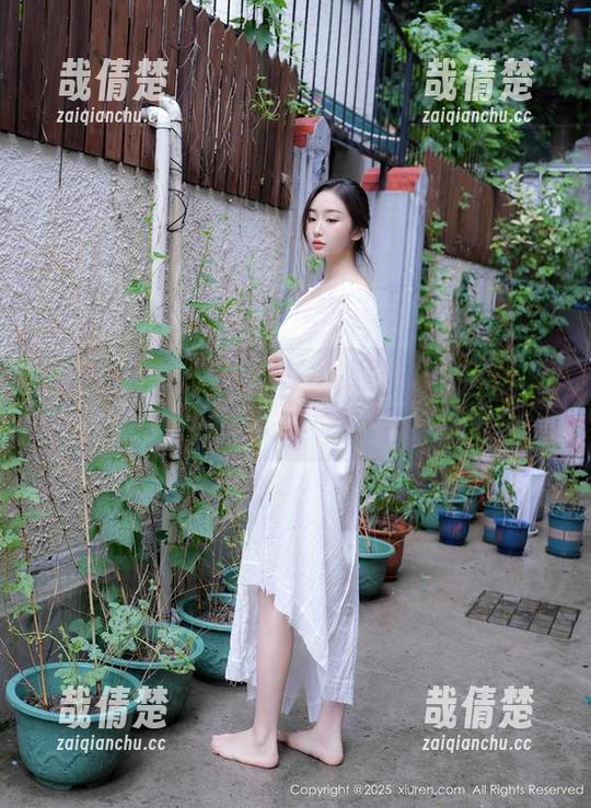 Xiuren秀人网 - 超美的高跟鞋，与安娜金的写真——你能抗拒吗？