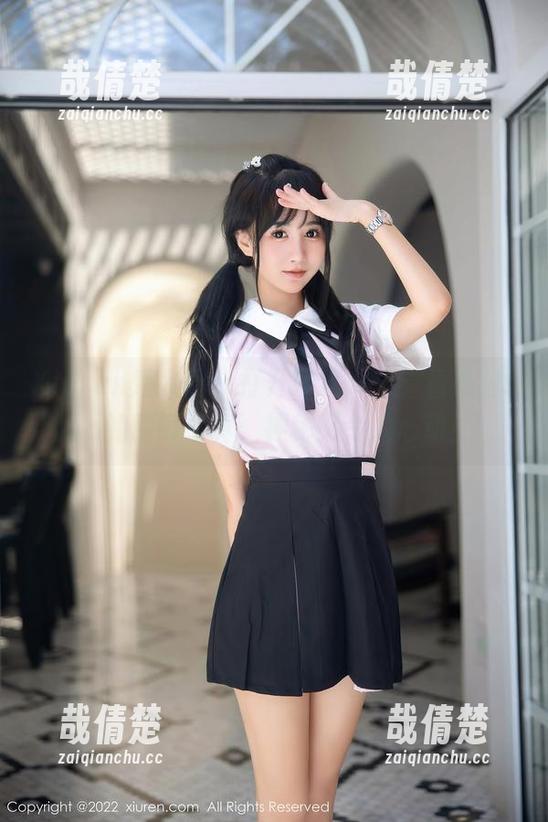 Xiuren秀人网-希雅sia Xiuren秀人网 - 打开网盘,来看看希雅sia的眼镜写真,神秘又令人心动!
