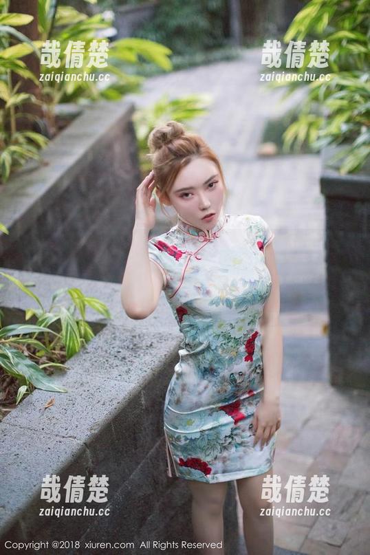 Xiuren秀人网 - 杜viki的高跟鞋作品集更新——说好的优雅呢，好像被鞋跟踩扁了！