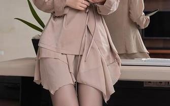 Xiuren秀人网 – 果果Nikki的死库水作品：原图和照片瞬间勾动心弦