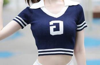 Xiuren秀人网 – 看看董林越的户外高清合集，感觉我的长腿都不禁想要跟着她的步伐！