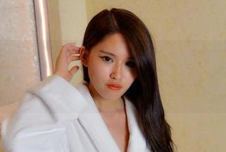 pans – 快看！kiki的连体衣私拍合集，轻松掉入她的魅力漩涡！