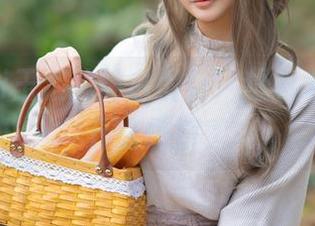 yuuhui玉汇的纯白图库，总有人说这是什么怪癖？