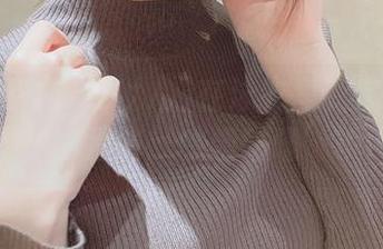 看けん研(けんけん)在泳衣里变魔术——合集里的那些‘咕噜咕噜’瞬间！