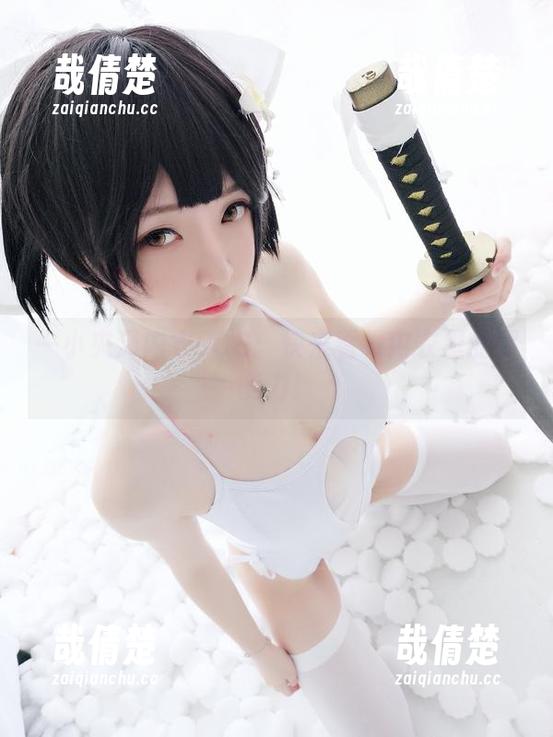 一小央泽 一小央泽内衣COS:快来看看内衣里的超能力!