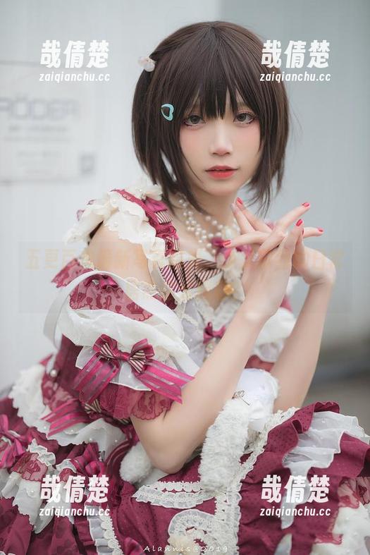五更百鬼最新写真曝光，少女前线的日常居然这么精彩？