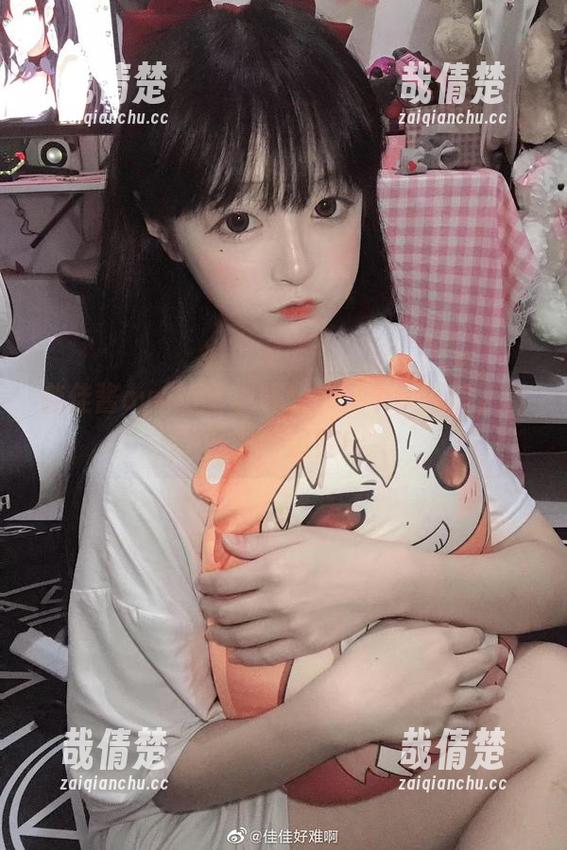 佳佳酱ovo 佳佳酱ovo的甜心资源,一个字:赞,两个字:超赞!