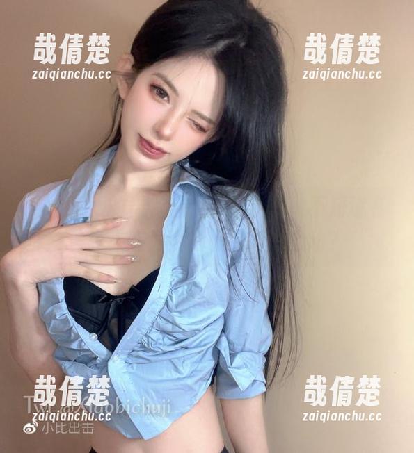 倦倦喵 穿上汉服的倦倦喵,全套图包,不知道有多少人在为她的小猫耳朵心动?