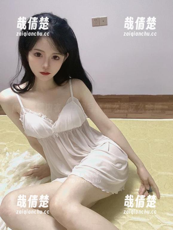 倦倦喵 倦倦喵黑内衣:这组写真怎么能这么会撩?