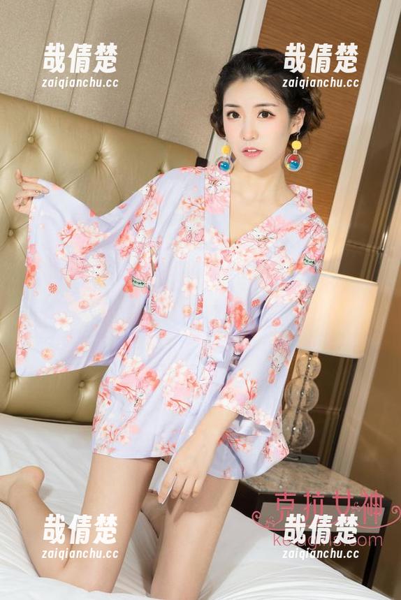 克拉女神 - 谁能抵挡住钟淇的比基尼美图？更新太诱人，真是难以抗拒！