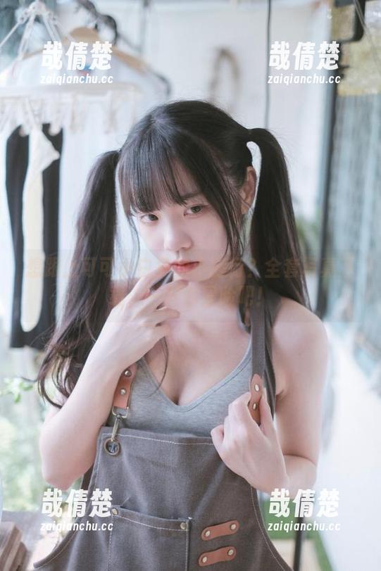 想跟上可可小白兔的小旅行？全套写真下载，一起去冒险吧！