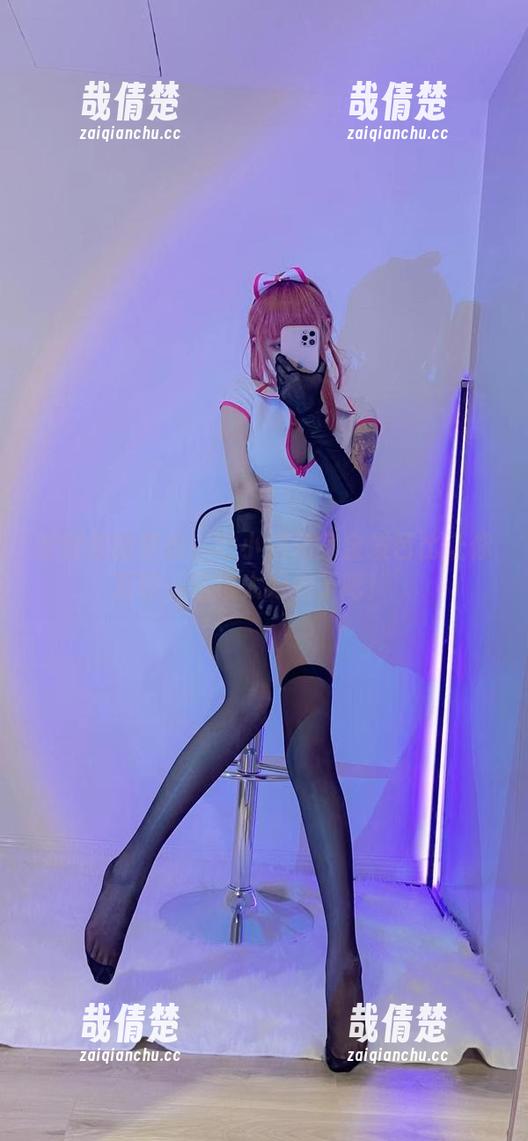 啾小妍 定制你的梦想!啾小妍化身金发芭比让你直呼‘这也太好看了吧!’