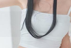 可爱又性感，喵糖映画带来的最新小护士美图有点过分啦！