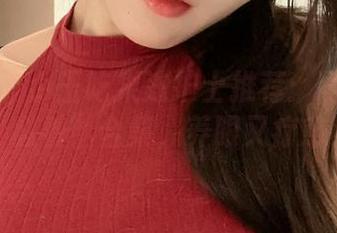 微密圈 – 小玉吃果冻护士推荐：网盘里的“必看”合集，养眼又疗愈！