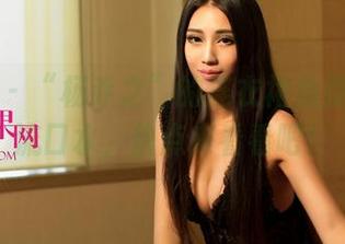尤果网 – “杨乔之”的连衣裙免费照让人流口水，快点来看看吧！