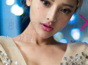尤果网 – 白色靳宝私拍：这组套图真的分分钟能打动心！