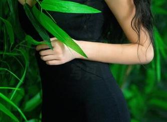 推女郎 – 沙子的校园冒险，随手一拍竟成写真