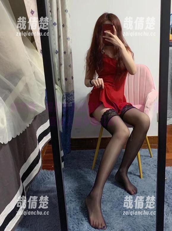 微密圈 - 提袜少女的连体衣最新原图，简直让人想多看几眼！