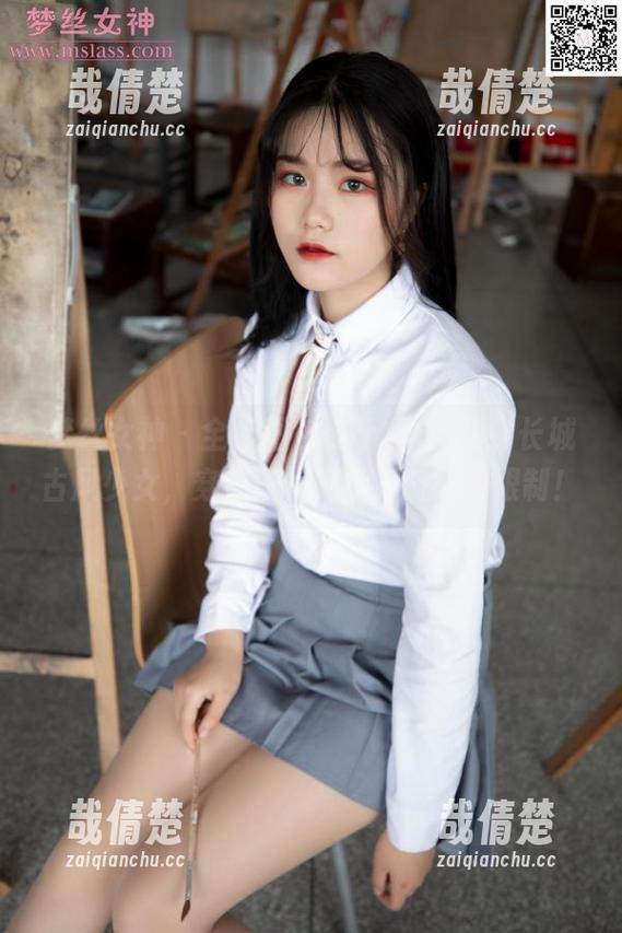 梦丝女神 - 全套图包在手，玥玥化身长城古风少女，穿搭风格完全不受时间限制！