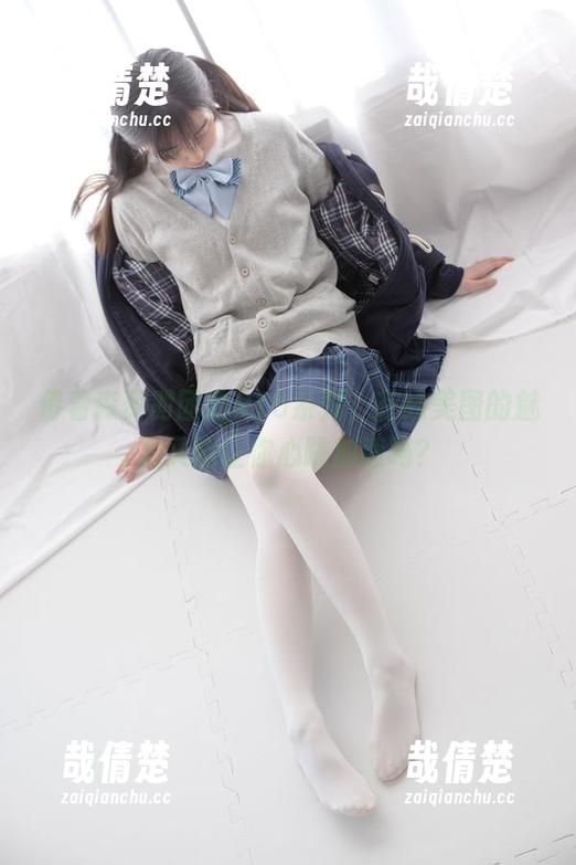 森萝财团 借着森萝财团的R15系列,在线美图的魅力又能让你心跳加速吗?