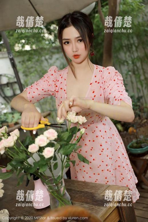 模范学院-Laura苏雨彤 模范学院 - 无圣光是最好的滤镜,Laura苏雨彤的图集让剧情更显魅力