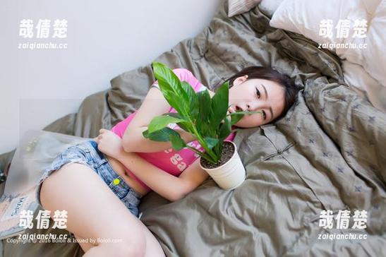 波萝社-王语纯 波萝社 - 如果和服会说话,那王语纯的这组最新美图,它们肯定在低声呢喃,太好看了吧!