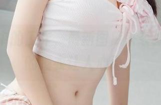 放下手中的工作，最新图库来袭！猫九酱的睡衣让人心动。