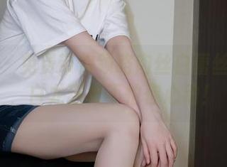 微密圈 – 免费带你领略肉丝白蕾丝的魔力，白龙猫女不怕你心动！