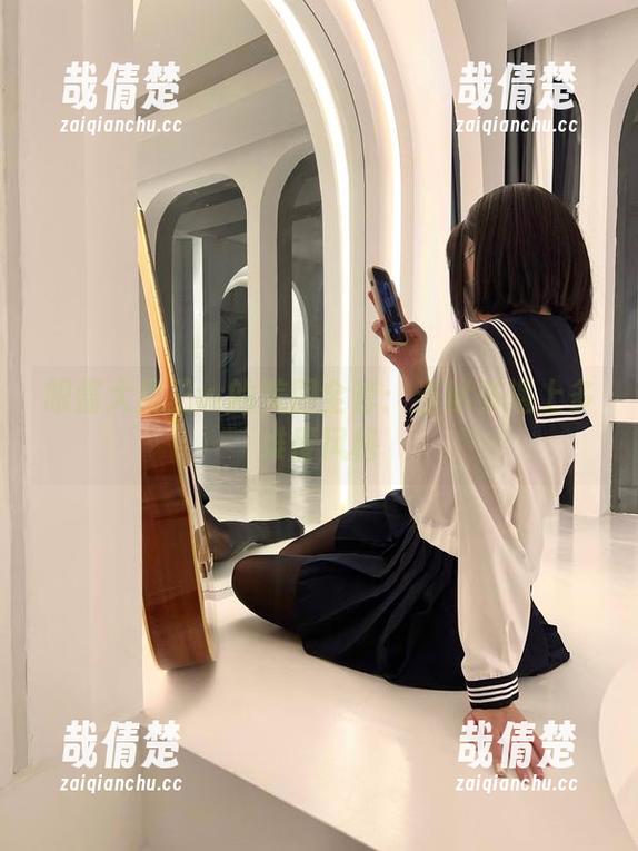 眼酱大魔王w 眼酱大魔王w的美图全套:当秘书遇上多维度风格