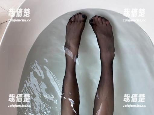 微密圈 - 快来，免费下载学姐的禅院熏，拥有僧侣级别的气场！
