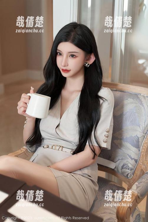 秀人网 - 哎呀，甜妮的圣诞写真作品集更新，简直是视觉的满分，心情也不自觉跟着变好了！
