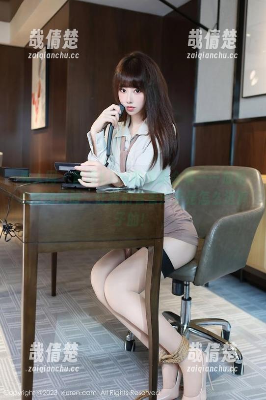 秀人网-茜茜Kimi 秀人网 - 茜茜Kimi的海边合集——放松心情的同时,让我们看看沙子是怎么进裤子的!