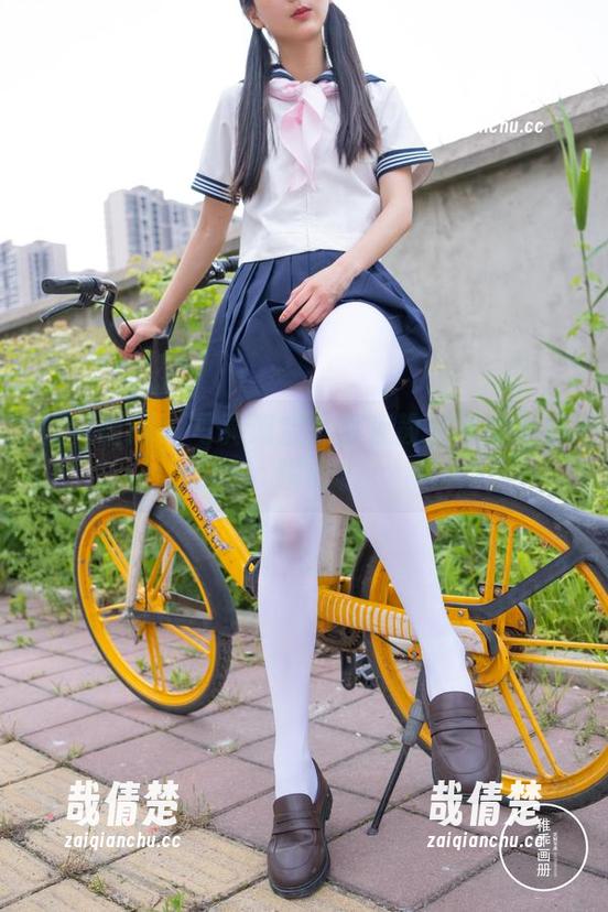 稚乖画册-夜夜 稚乖画册 - 写真课堂:夜夜教室里的奇妙瞬间
