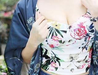 美媛馆 – 白丝漫游：跟随luna张静燕一起探索新世界，图库、下载全都有！
