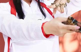 蜜桃社 – 铃木的内衣图包，简直是美图界的隐藏宝藏！