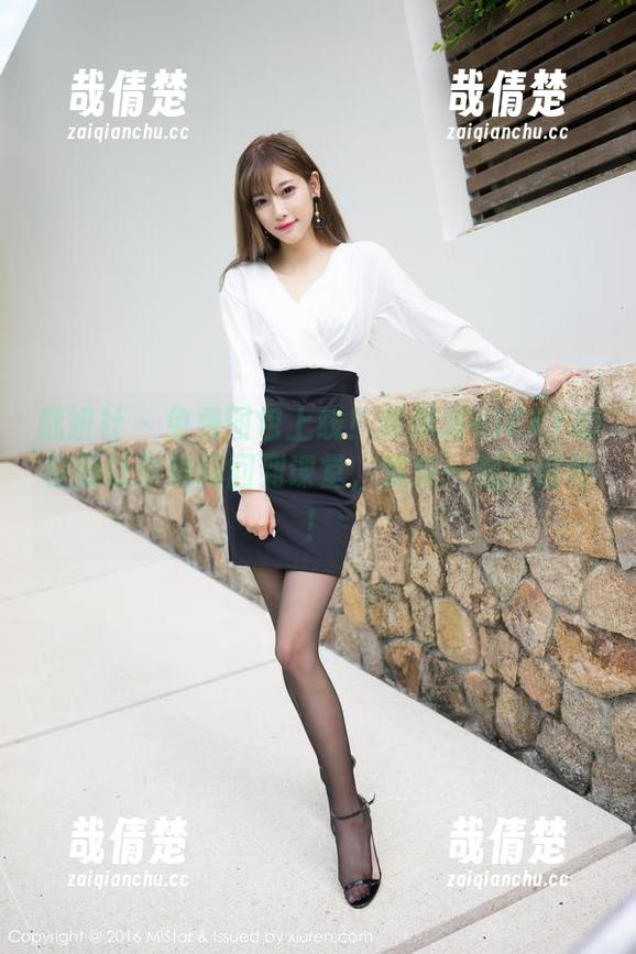 魅妍社-陈雅漫VICKY 魅妍社 - 免费图包上线!陈雅漫VICKY的校服让你瞬间回到课堂,快来一起怀旧吧!