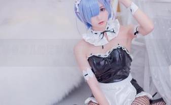 说说鳗鱼霏儿的定制体操服，这组作品有点意思啊！