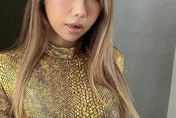 微密圈 – 厨娘黑饱宝：写真里的那点调皮，真是忍不住想打call！